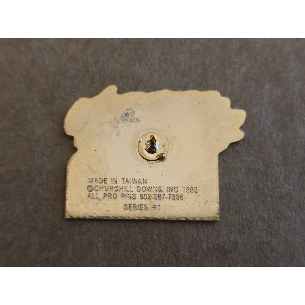 119th Kentucky Derby 1993 Churchill Downs Equestrian Lapel Vest Hat Pin G18